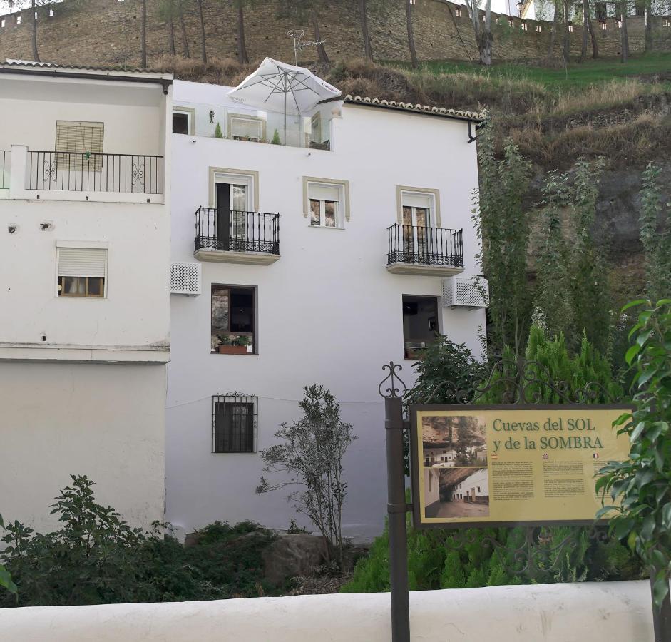 Casa Rural Las Cuevas De Setenil Setenil De Las Bodegas Экстерьер фото