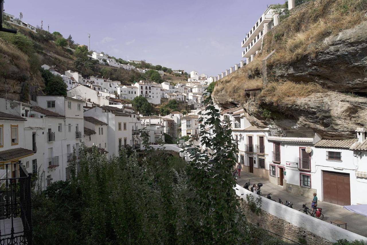 Casa Rural Las Cuevas De Setenil Setenil De Las Bodegas Экстерьер фото